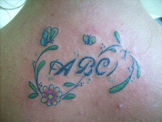 Tags: Tatuagem Borboleta, Tattoo Borboleta, Tattoo Letras, Tatuagem Letras